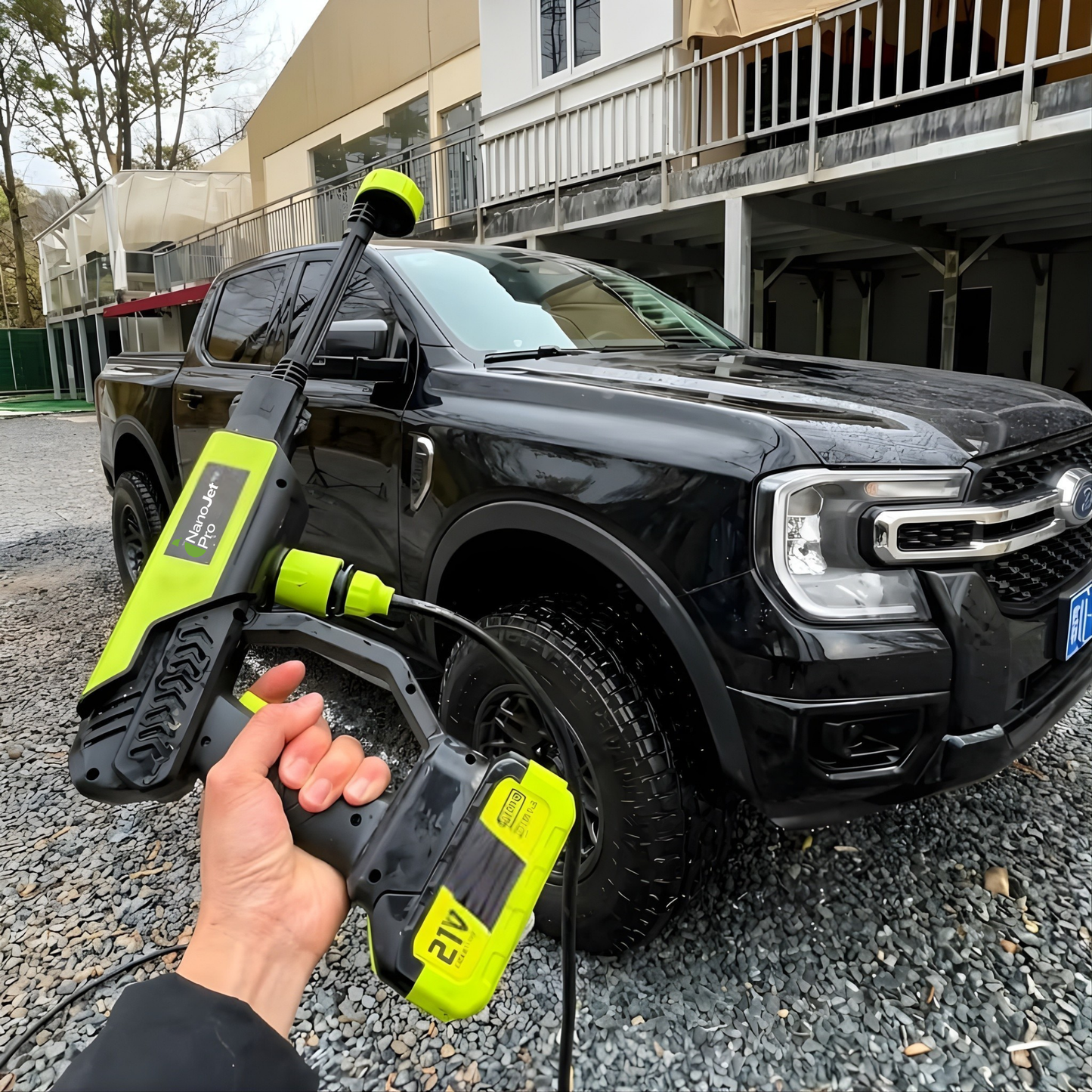 NanoJetPro Cordless Pressure Wash System™